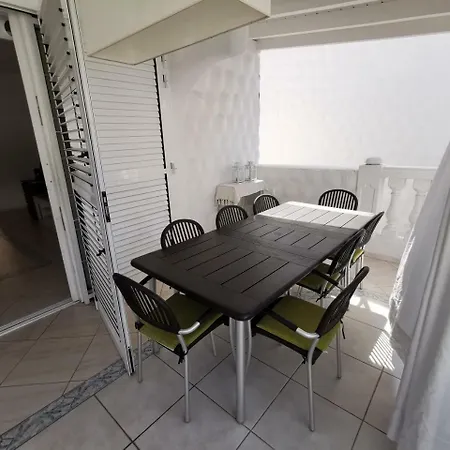Townhouse Del Sol Apartment *