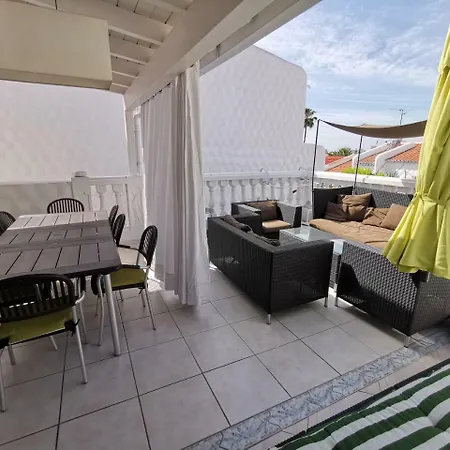 Townhouse Del Sol Apartment